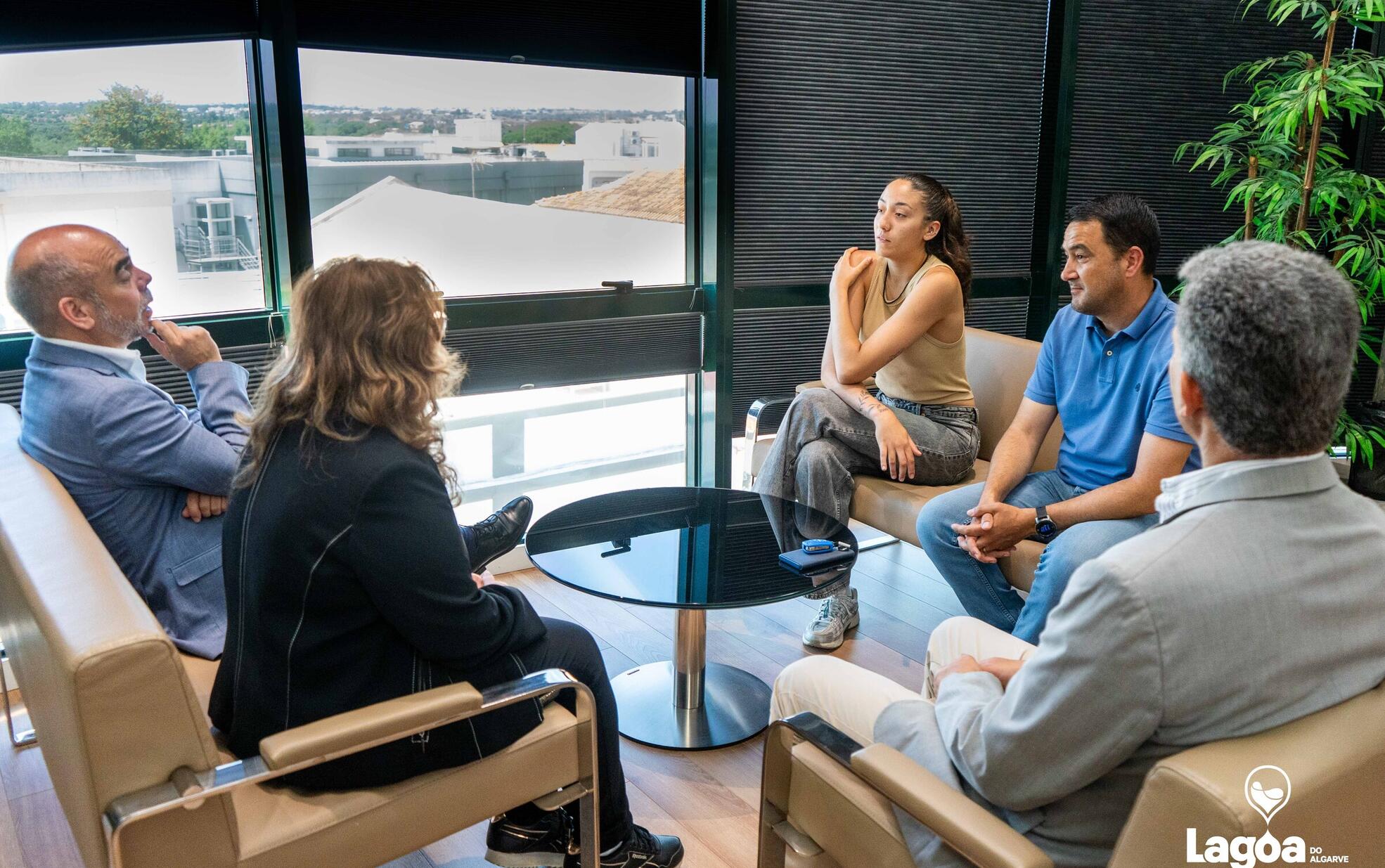 Leonor Peixinho e Executivo 02