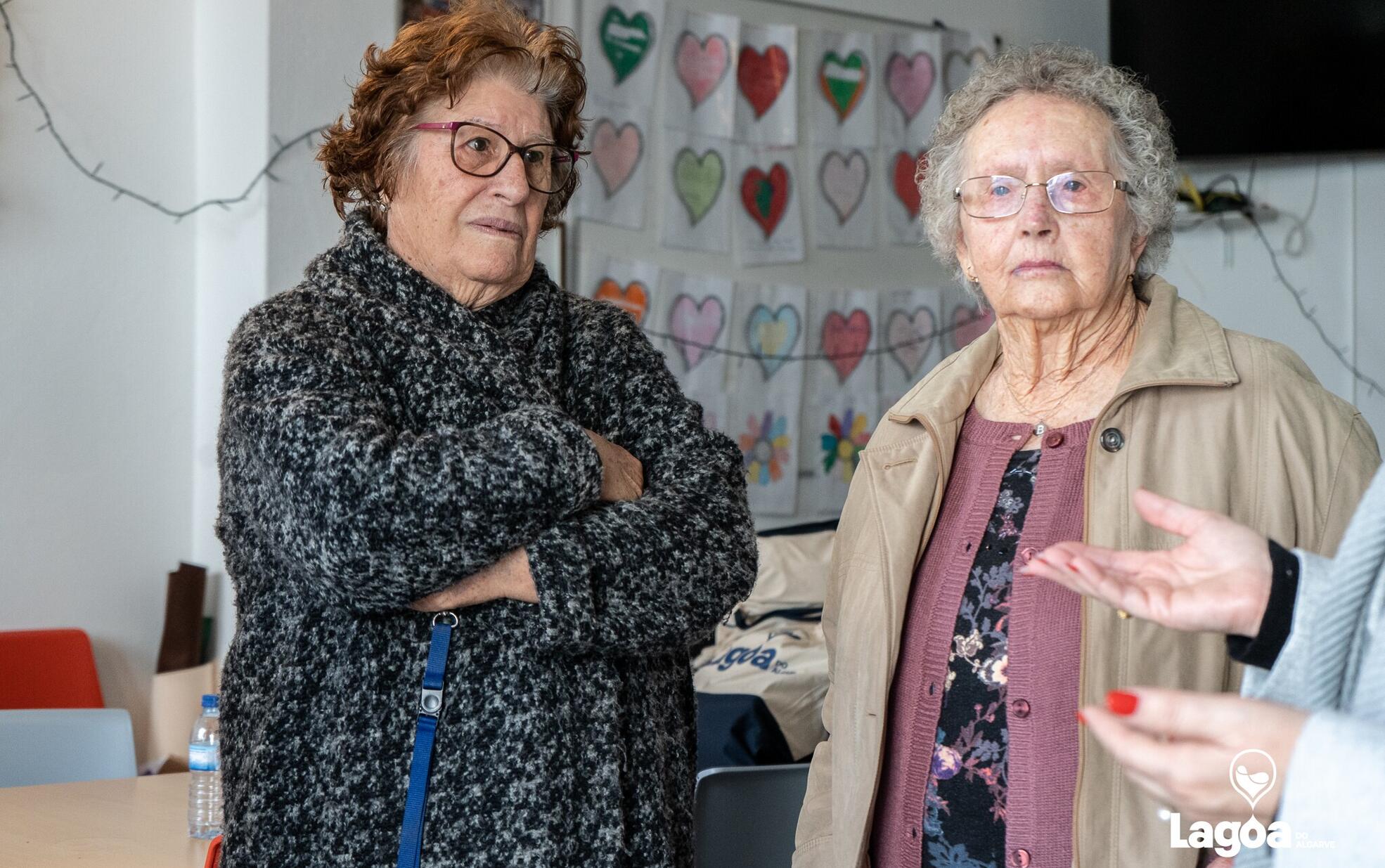 Entrega de Presentes de Natal ao Centro Sénior de Carvoeiro