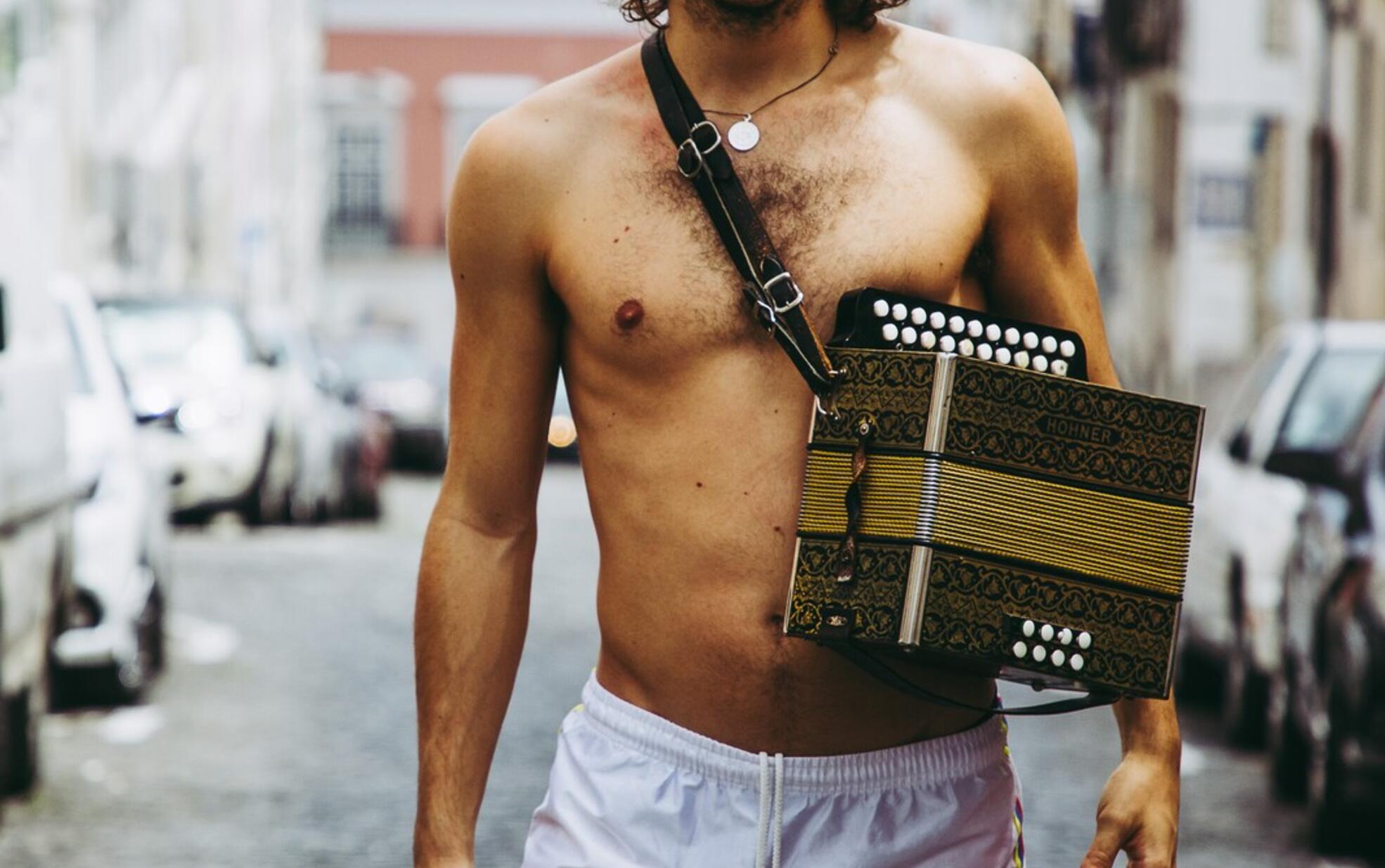 23 de agosto – Chico da Tina