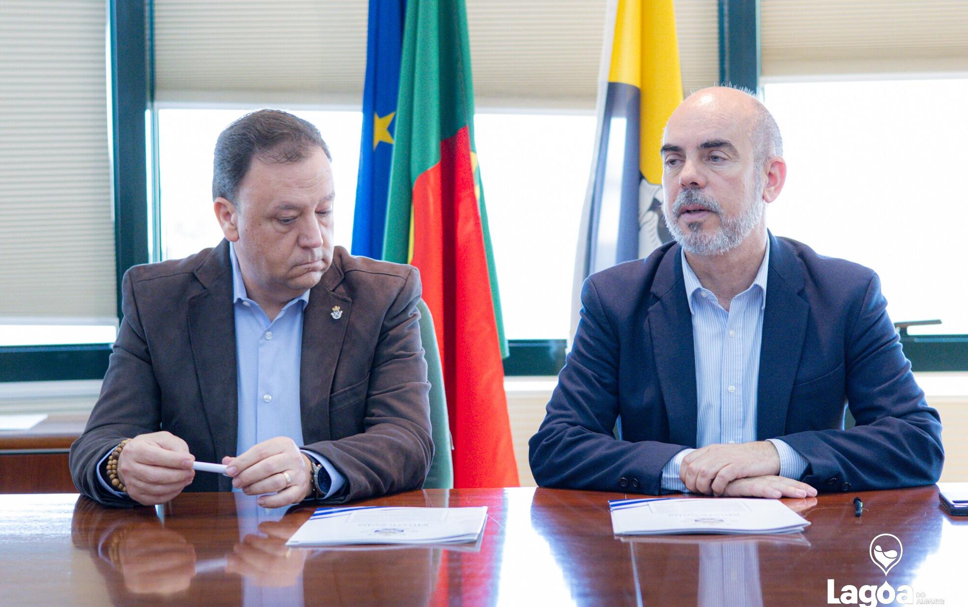 Assinatura Contrato 02