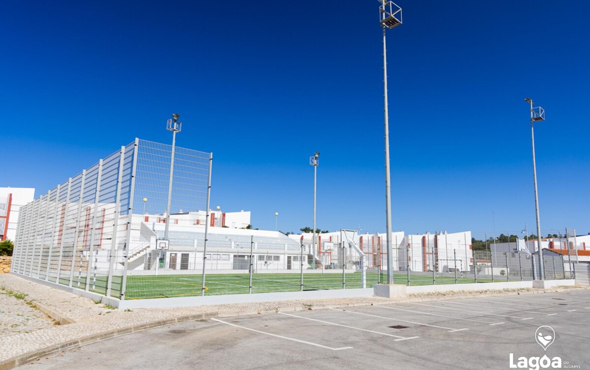 Requalificação do Polidesportivo de Porches 01