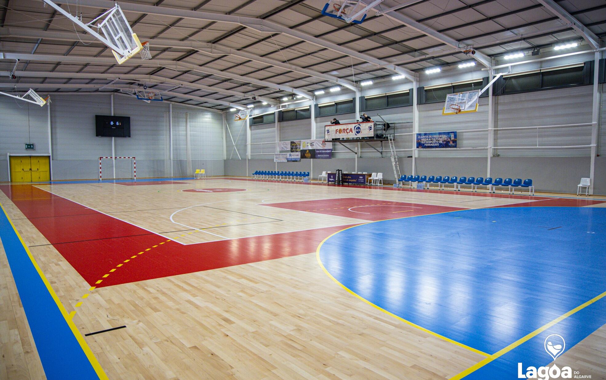 Município de Lagoa requalifica a Nave Desportiva de Ferragudo