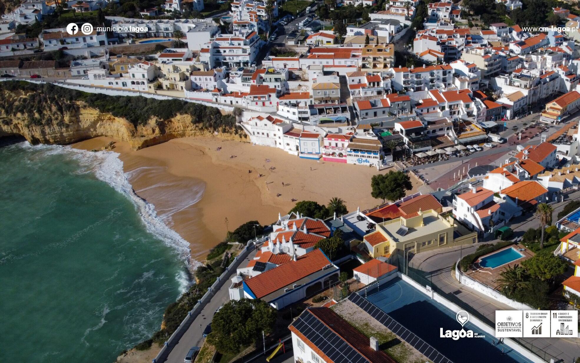 Luís Encarnação reivindica mais policiamento para a Praia do Carvoeiro