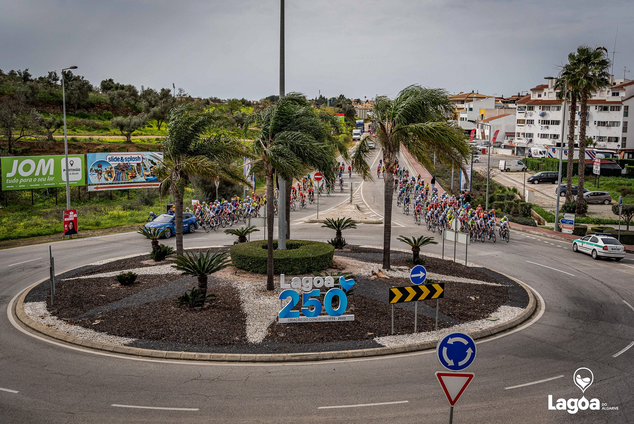 Volta ao Algarve em bicicleta promove Lagoa e contribui para a economia local