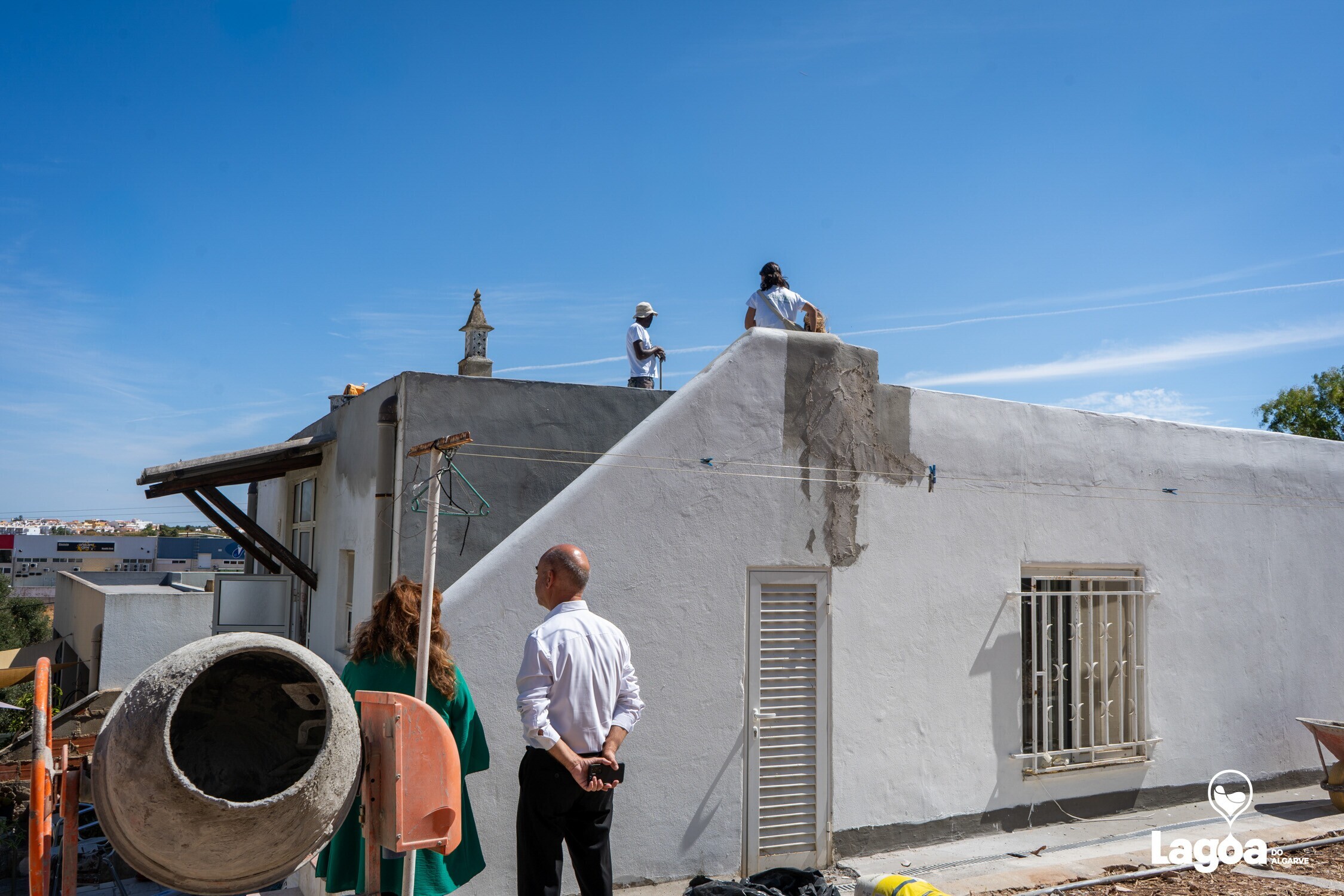 Município de Lagoa reforça apoio social com protocolo Just a Change para reabilitação de habitações