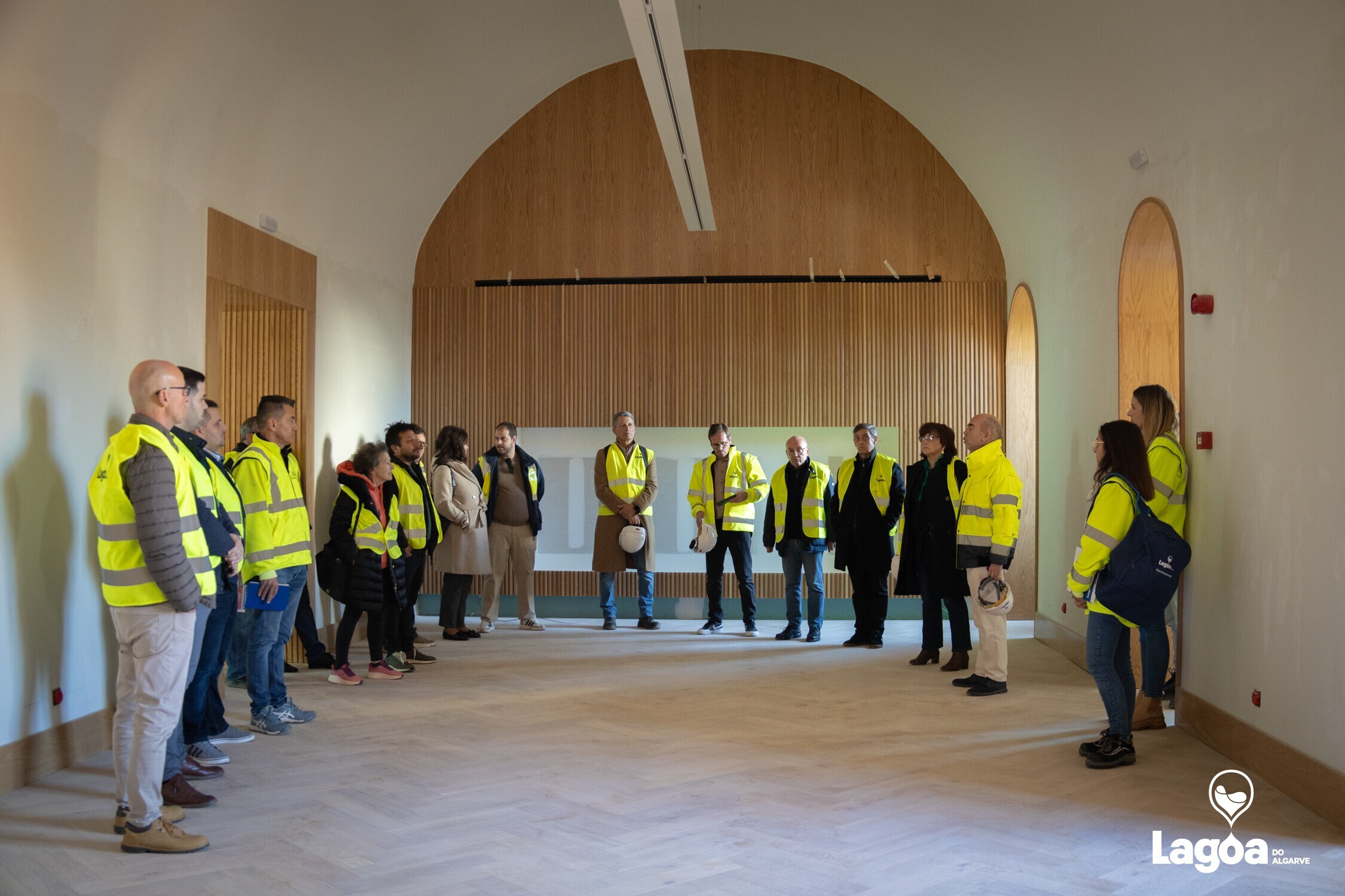 Município de Lagoa promove visita às obras em curso no concelho