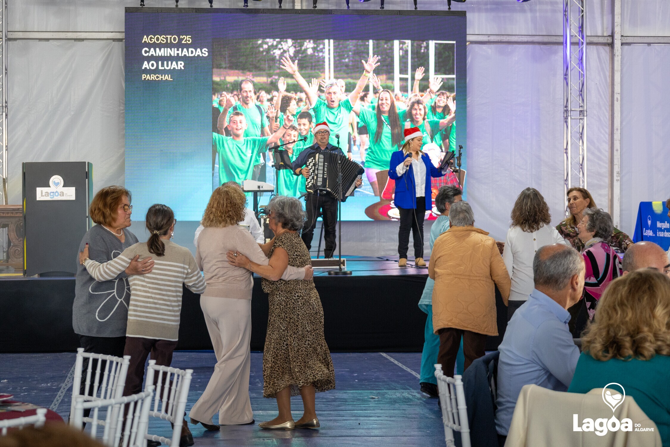 Município de Lagoa promoveu Almoço de Natal Sénior com participação de 850 pessoas